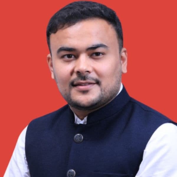 CA Pranav Popat